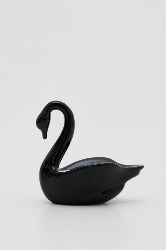 Mann Studio Candle black Swan 4